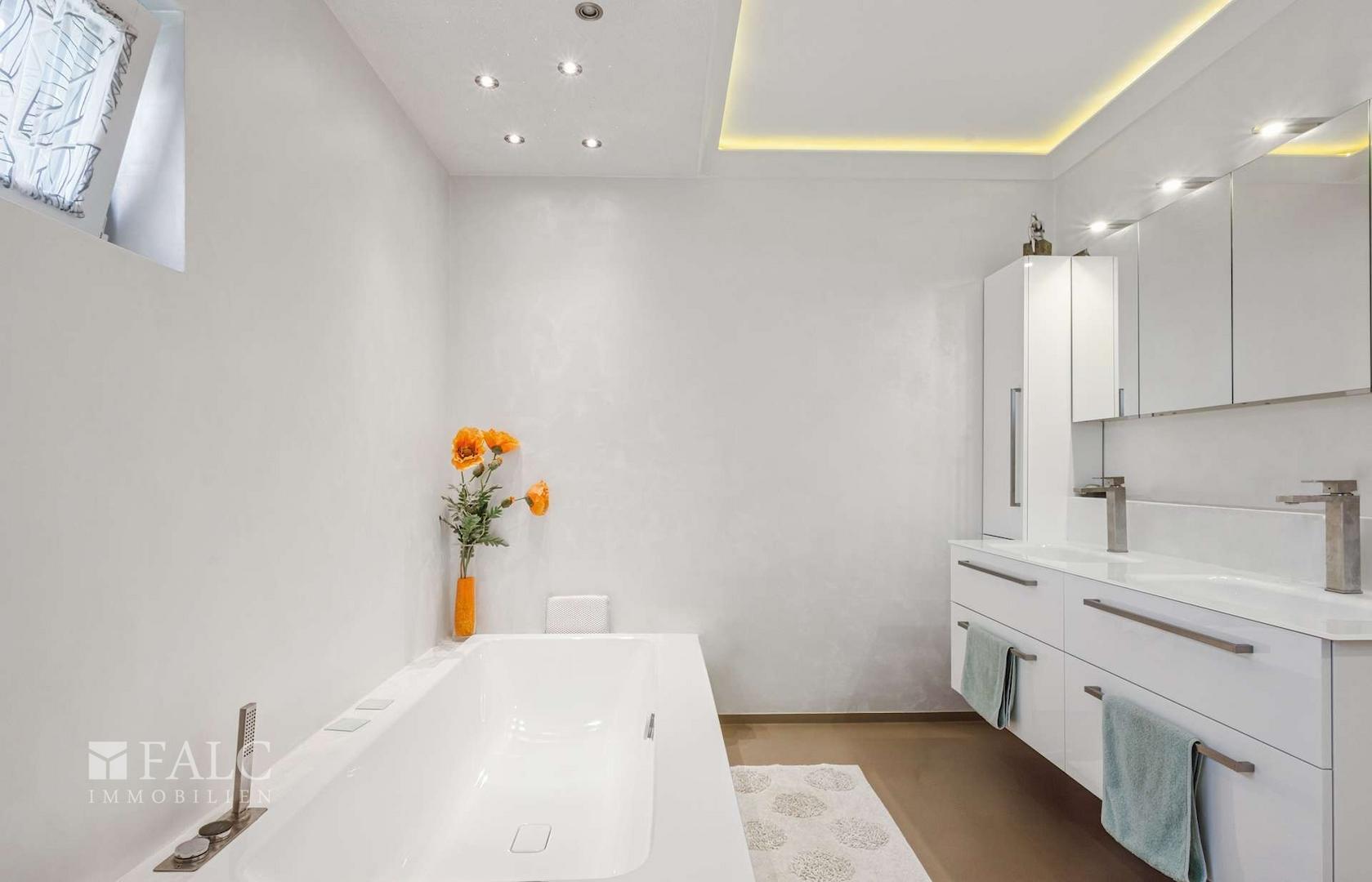Badezimmer EG