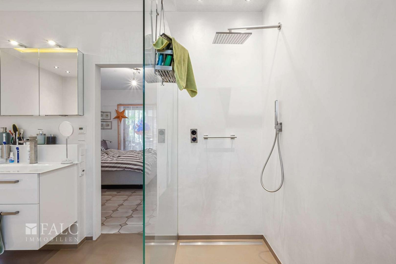 Badezimmer EG