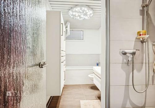 Badezimmer UG