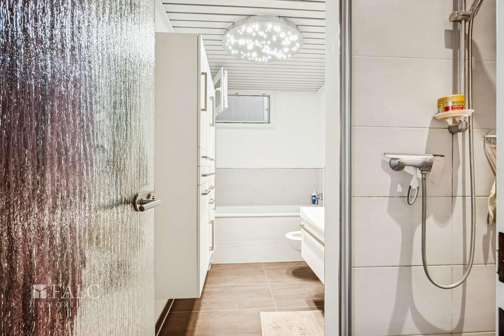 Badezimmer UG