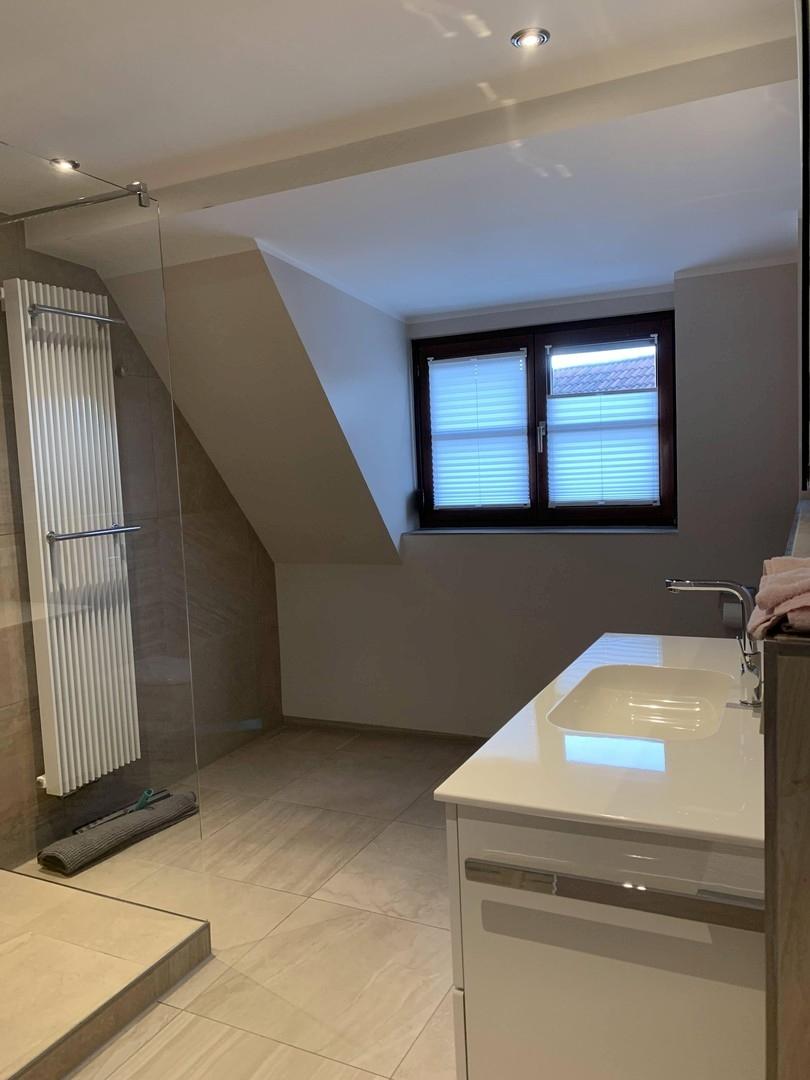 Badezimmer 2.OG