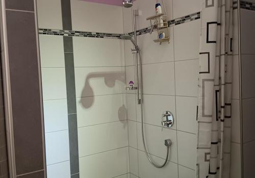 Dusche EG