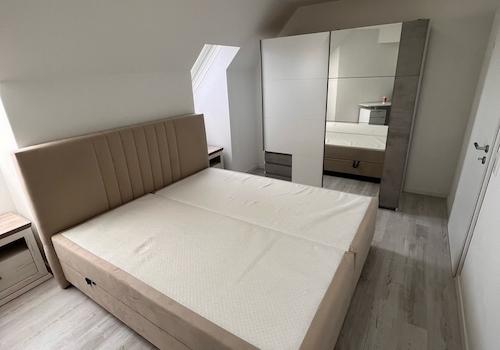 Schlafzimmer1