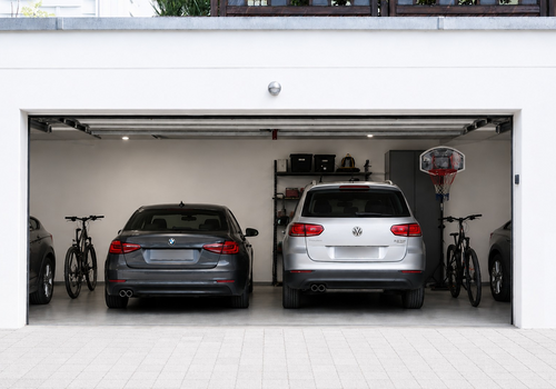 Der linke Garagenplatz