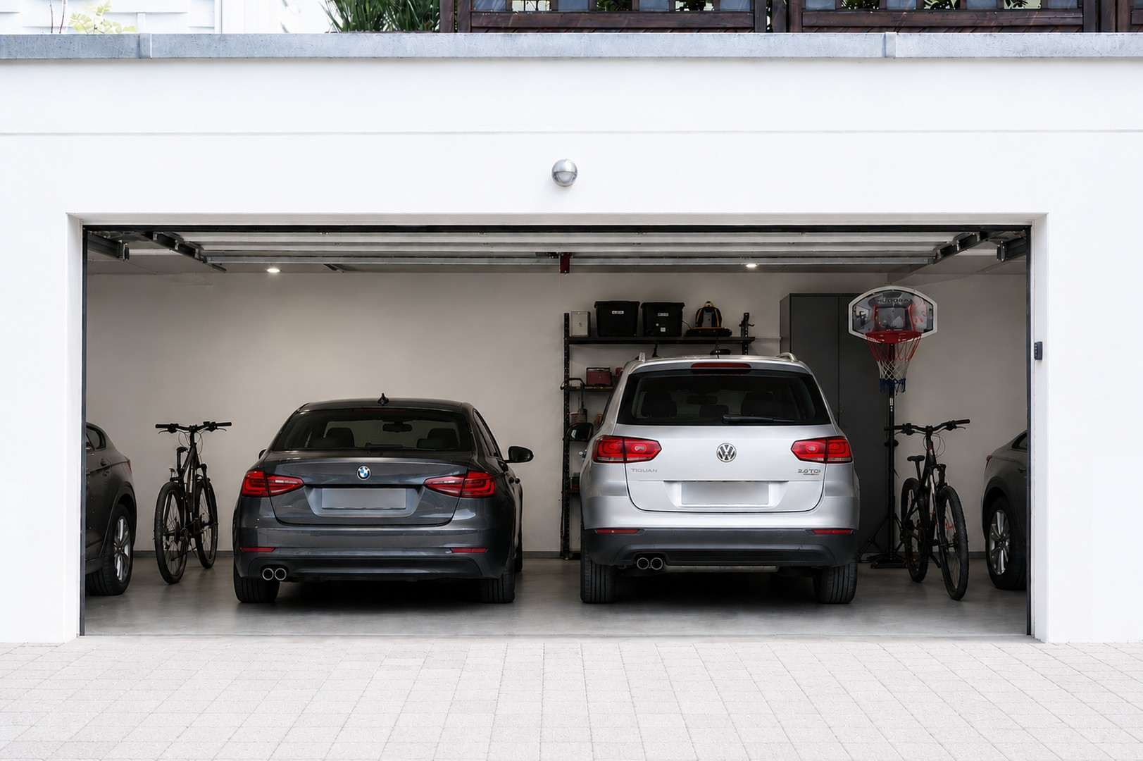 Der linke Garagenplatz