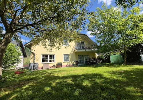 Zweifamilienhaus