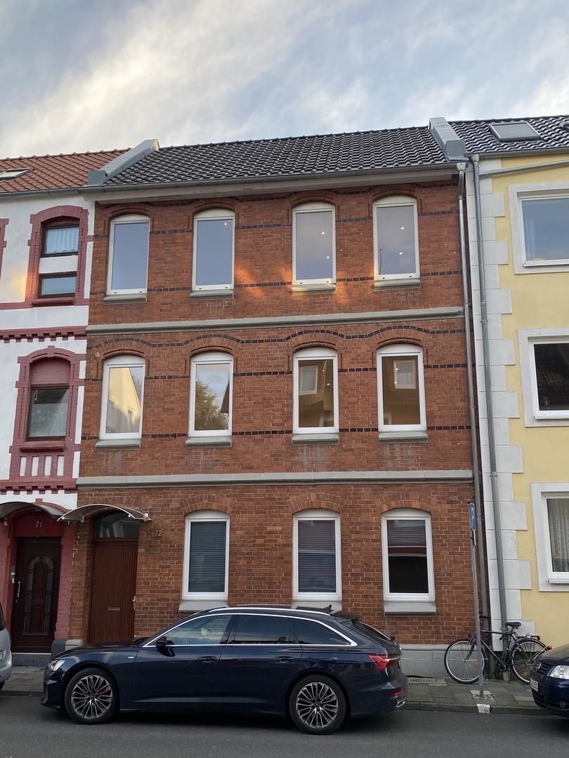 Hausansicht Strasse