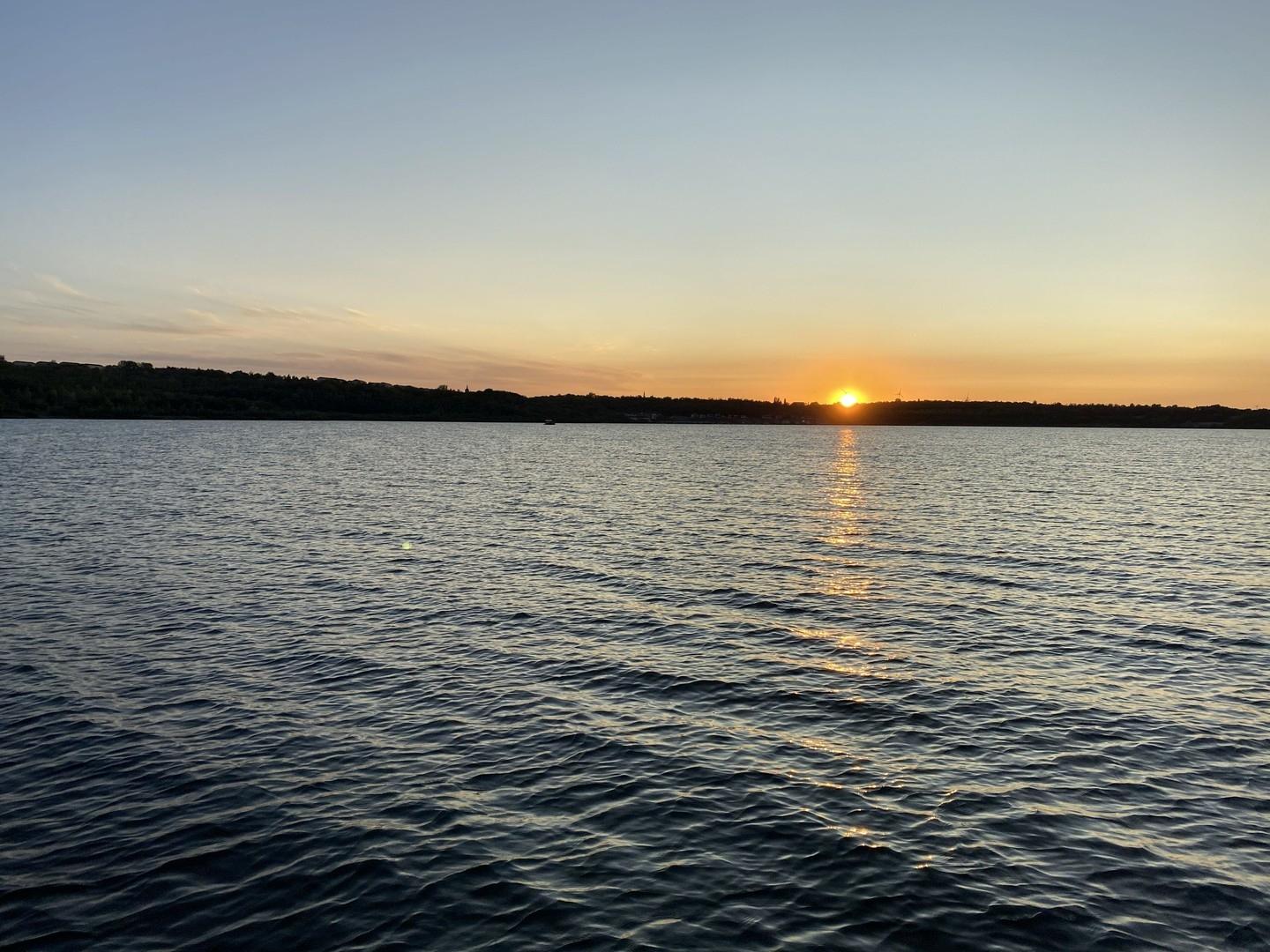Sonneuntergang am See