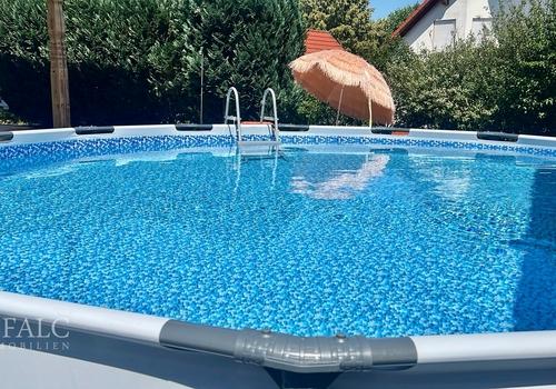 Neuer Pool inklusive