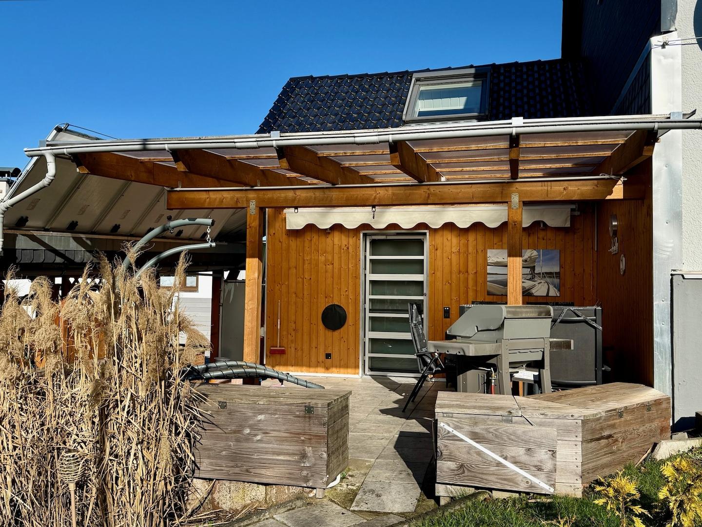 Überdachte Terrasse