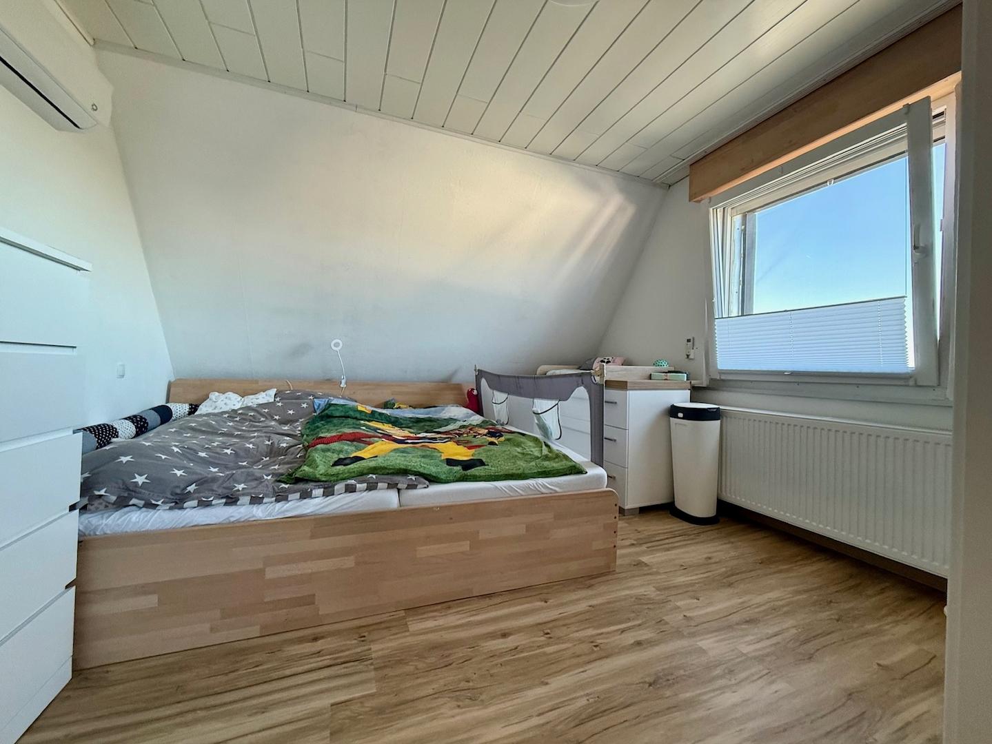 Dachgeschoss: Elternschlafzimmer