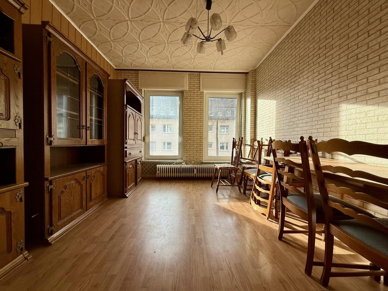 Erdgeschoss: Schlaf-/Gästezimmer/Home-Office
