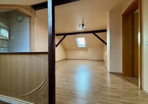 Dachgeschoss: Flexibler Durchgangsraum