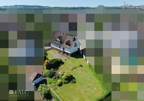 Drohnenbild Haus und Garten