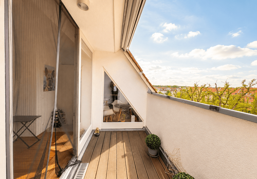 Loggia mit Markise