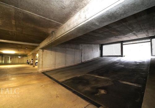 mit TG-Stellplatz