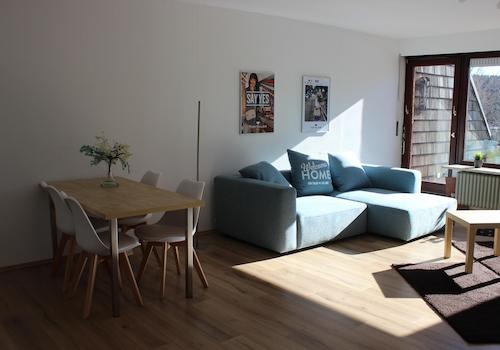 Sofa, Tisch