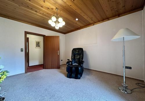 Zimmer II EG