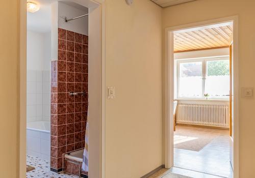 Attraktives 2-Familienhaus mit 177 m² Wohnfläche und großem Garten