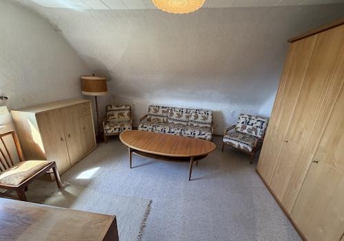 Zimmer 2 OG