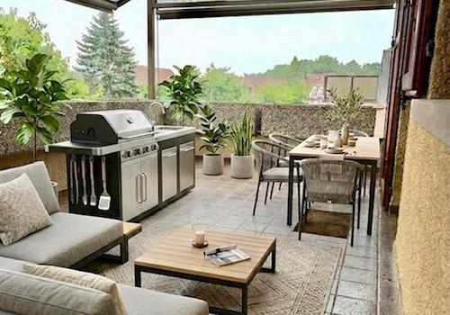 Terrasse bei Wohnzimmer