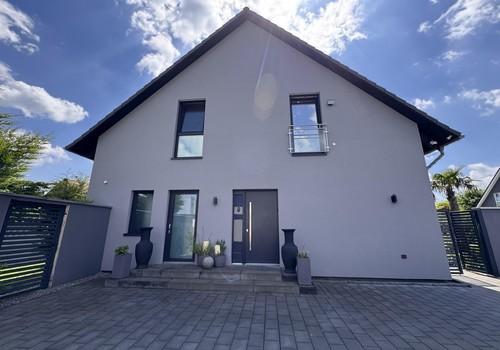 Hausansicht vom Hof