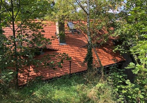 Ostseite bergseits