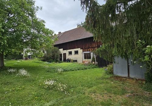 Frontansicht Süd Stallungen