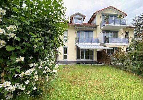 Garten mit Terrasse