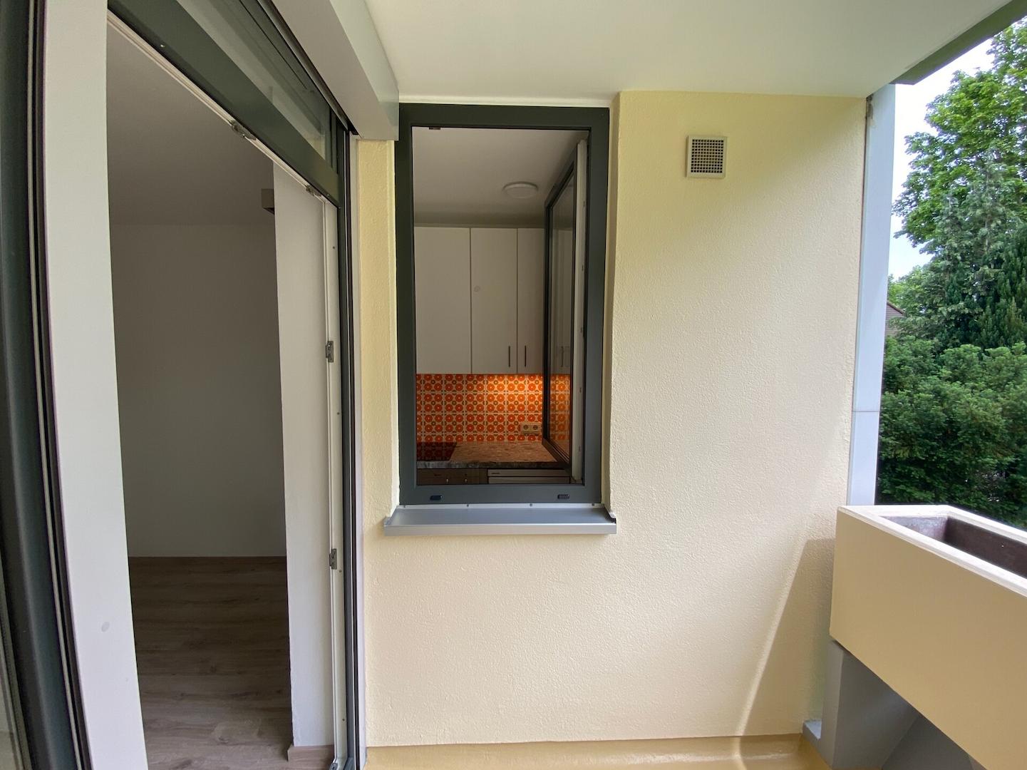 Loggiafenster zur Küche