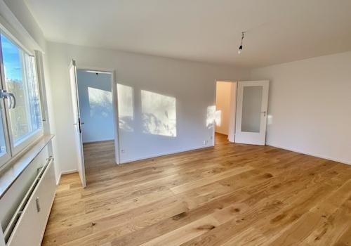 Wohnzimmer Richtung Eingang