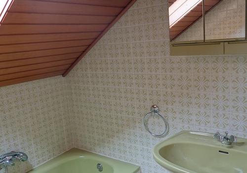 Wannenbad Dachgeschoss