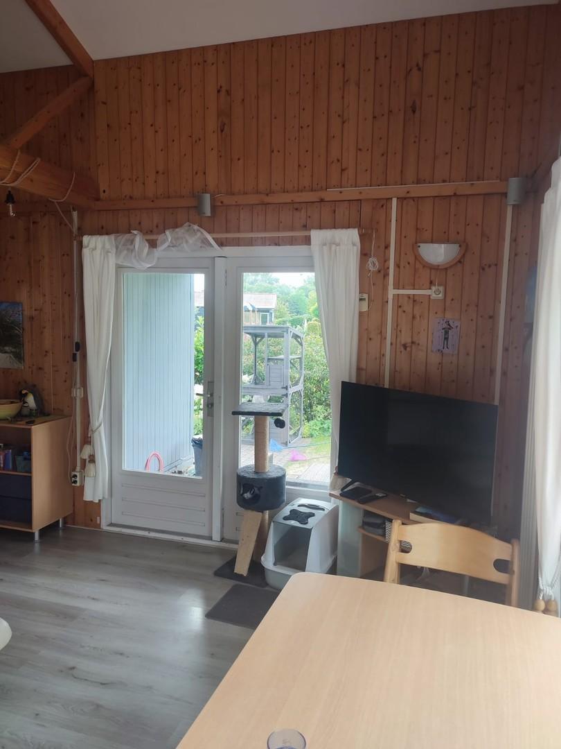 Eingangsbereich mit Flügeltür