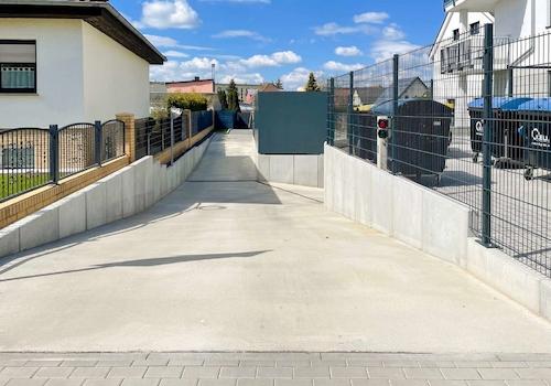 Einfahrt zur Tiefgarage