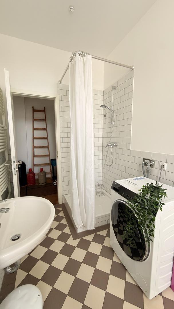 Toilette 2 von 6