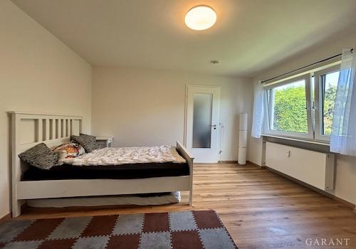 Wohn und Schlafzimmer