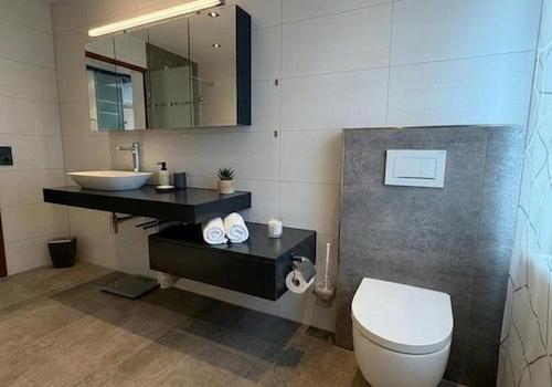 Badezimmer DG