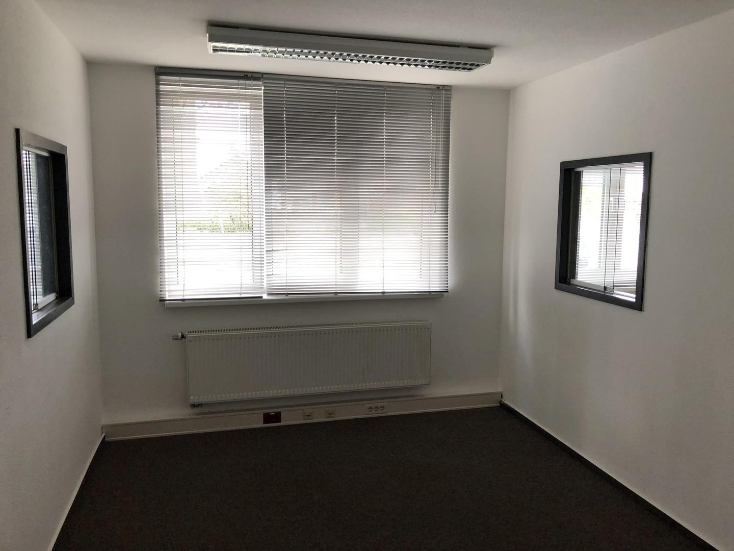 Büro 2