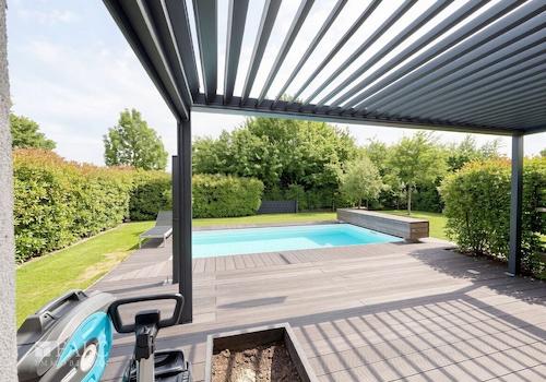 überdachte Terrasse