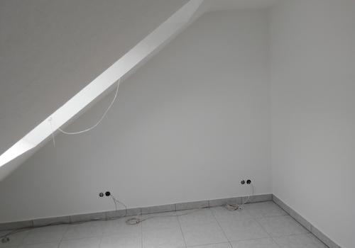 Arbeitszimmer o. Schlafzimmer