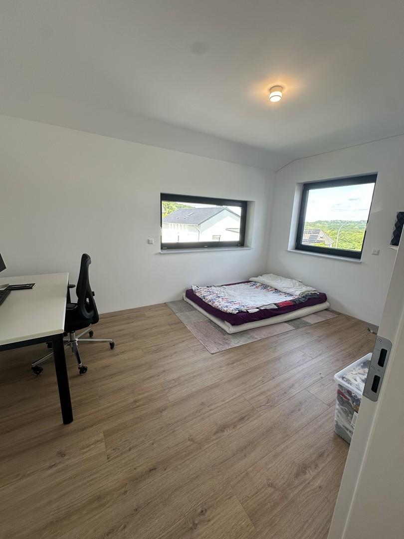 Büro / Schlafzimmer