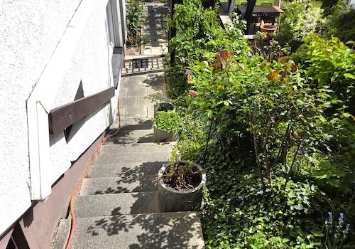 gehen wir in den Garten