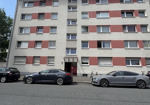 Straßenansicht