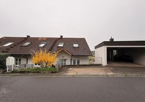 Stellplatz+Carportstellplatz