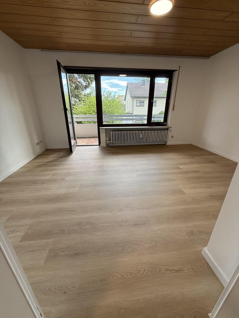 Zimmer 2 mit Balkon
