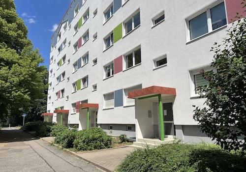 Hausansicht Eingänge