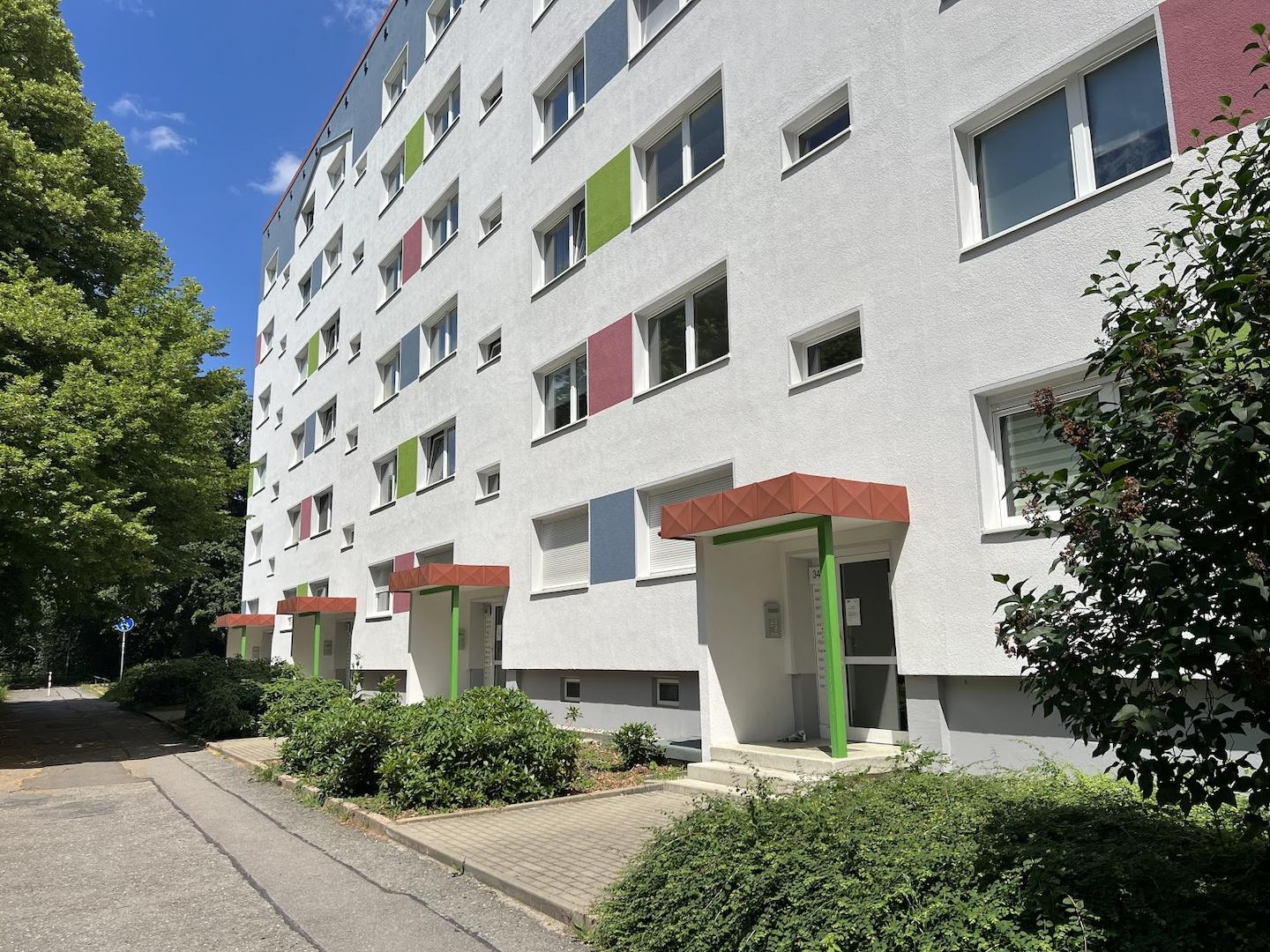 Hausansicht Eingänge
