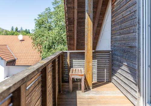 Wohnen mit Charme unter dem Dach – 4-Zimmer-Wohnung mit Westbalkon
