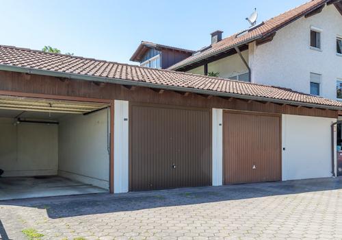Wohnen mit Charme unter dem Dach – 4-Zimmer-Wohnung mit Westbalkon