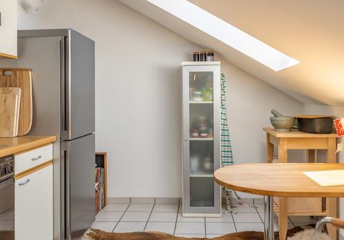 Wohnen mit Charme unter dem Dach – 4-Zimmer-Wohnung mit Westbalkon